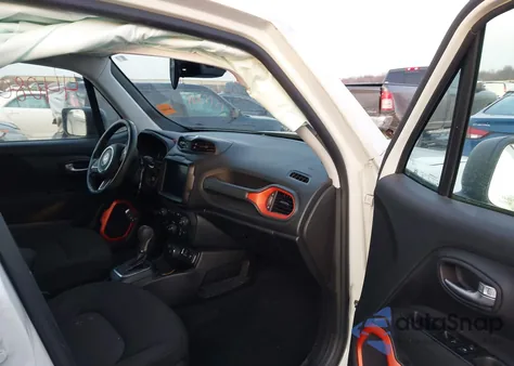2020 Jeep Renegade North Edition 4X4 z USA, uszkodzony, nr VIN ZACNJBAB9LPL67716